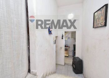 Hall / corridoio - Independent house Via Enrico Campisano
 
73, Catania - photo 31