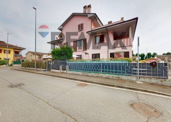 Casa all\'aperto - One-room apartment Via Madre Teresa di Calcutta
 
1, Castiraga Vidardo - photo 2