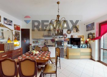 Sala da pranzo - One-room apartment Via Madre Teresa di Calcutta
 
1, Castiraga Vidardo - photo 10