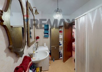 Bagno - One-room apartment Via Madre Teresa di Calcutta
 
1, Castiraga Vidardo - photo 18