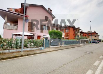 Edificio all\'aperto - One-room apartment Via Madre Teresa di Calcutta
 
1, Castiraga Vidardo - photo 19