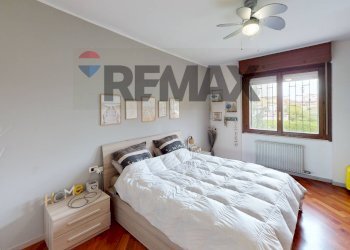 Camera / camera da letto - Three-room apartment Settala - photo 28