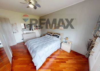 Camera / camera da letto - Three-room apartment Settala - photo 32