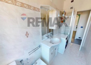 Bagno - Two-room apartment via uboldo
 
2, Cernusco sul Naviglio - photo 12