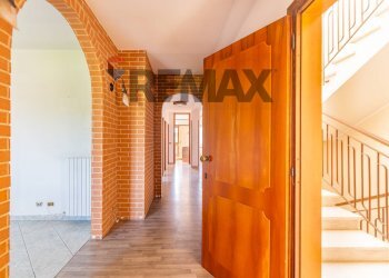 Hall / corridoio - Appartamento viale cante di montevecchio
 
38, Monte Porzio - foto 7