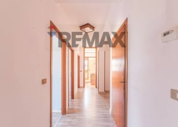 Hall / corridoio - Appartamento viale cante di montevecchio
 
38, Monte Porzio - foto 13
