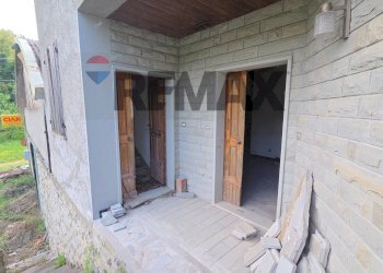 ingresso uffici e appartamento - Capannone via San Zenone
4C, Galeata - foto 17
