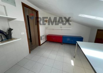 Stanza vuota - Attic Via bersanti
5, Torino - photo 8