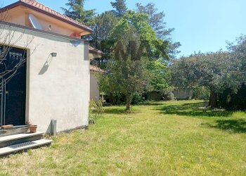 Giardino - Villa Via Montelaguardia
 
15, Randazzo - photo 13