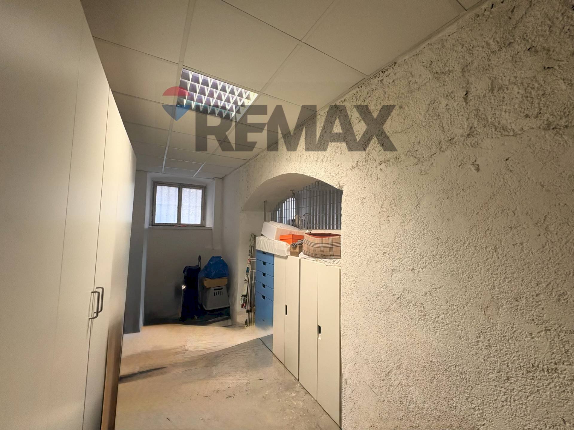Hall / corridoio - Box VIA VECELLIO
14, Trieste - photo 2