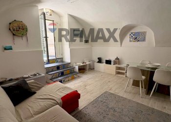 Sala da pranzo - Semi-detached house Via Giordano Bruno
 
21, Noto - photo 5