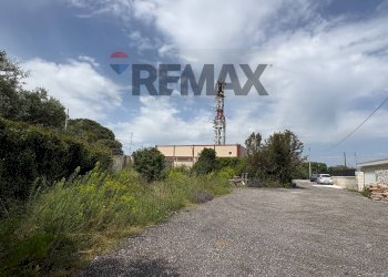 Edificio all\'aperto - Capannone Via Degli Iris, Augusta - foto 11