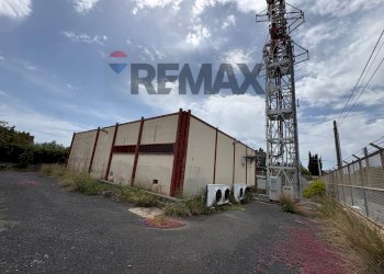 Edificio all\'aperto - Capannone Via Degli Iris, Augusta - foto 29