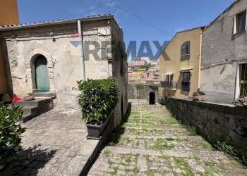 Casa all\'aperto - Independent house Via Gracco
 
4, Buccheri - photo 10