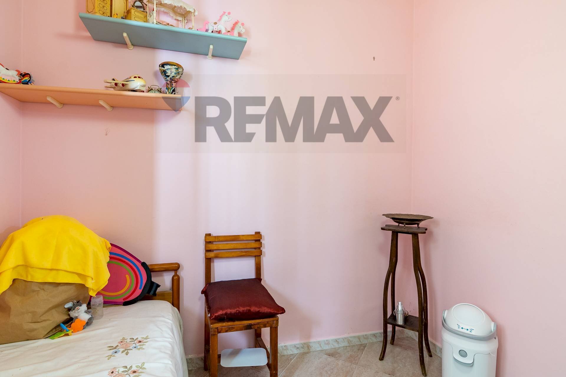 Camera / camera da letto - Four-room apartment via Magnisi
38, Priolo Gargallo - photo 3