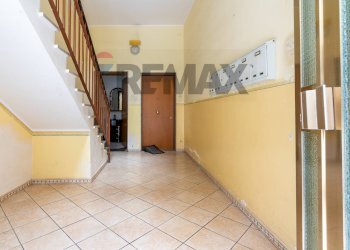Hall / corridoio - Four-room apartment via Magnisi
 
38, Priolo Gargallo - photo 1