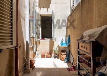 Lavanderia - Four-room apartment via Magnisi
 
38, Priolo Gargallo - photo 7