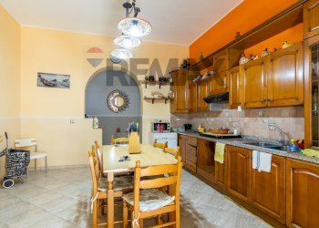 Cucina - Four-room apartment via Magnisi
 
38, Priolo Gargallo - photo 26
