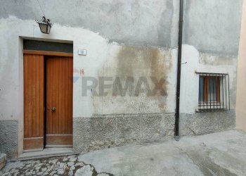 Casa all\'aperto - Casa semi indipendente piazza del plebiscito, Prata d'Ansidonia - foto 2