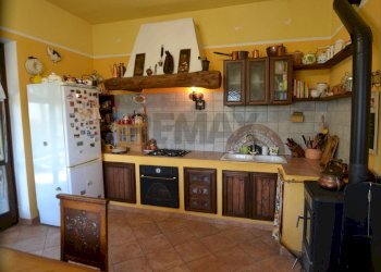 Cucina - Casa indipendente Sovere - foto 5
