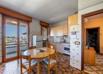 Four-room apartment via Bertani, Sant'Ilario d'Enza - photo 11