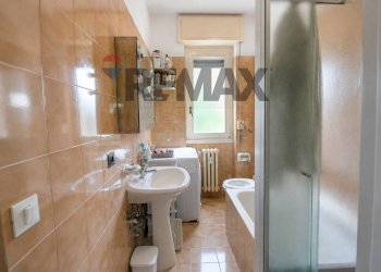 Bagno - Trilocale Via Umberto Giordano
 
2, Bergamo - foto 17