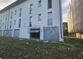 Edificio all\'aperto - Three-room apartment via delle grazie
 
33, Albuzzano - photo 22