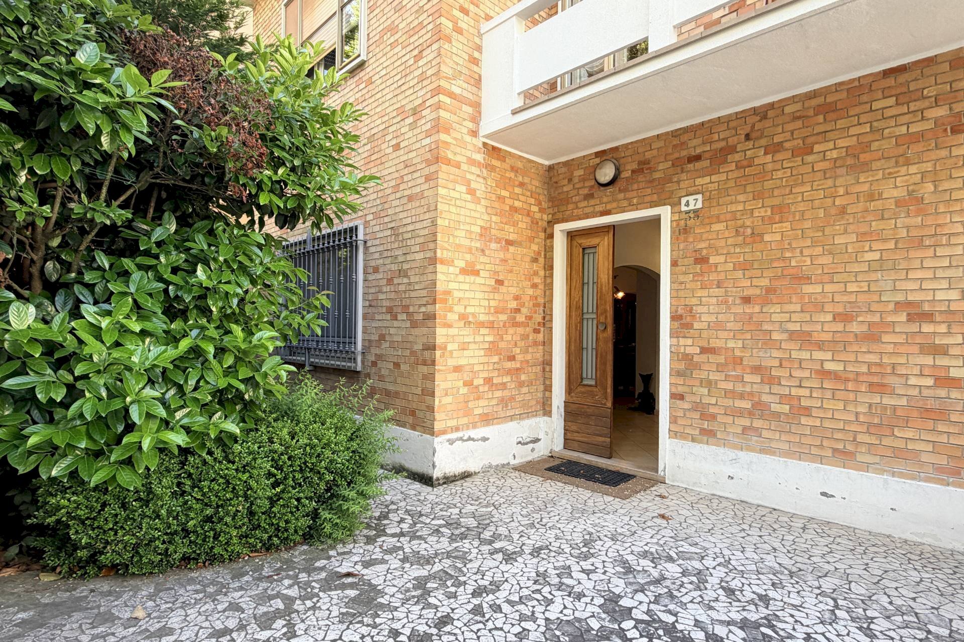 Foto 1 - Trilocale Viale Monfalcone
 
47, Pesaro - foto 1
