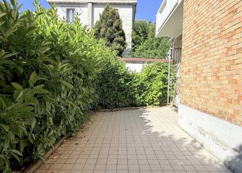 Foto 18 - Trilocale Viale Monfalcone
 
47, Pesaro - foto 18