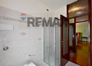 Bagno - Three-room apartment VIA FERRINI
 
50, Busto Arsizio - photo 22