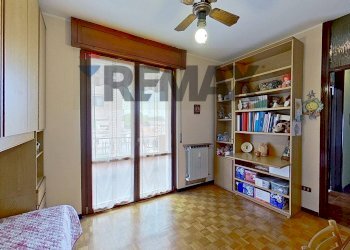 Camera / camera da letto - Three-room apartment VIA FERRINI
 
50, Busto Arsizio - photo 26