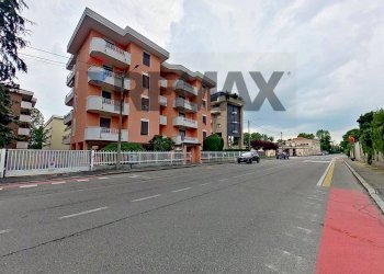 Edificio all\'aperto - Three-room apartment VIA FERRINI
 
50, Busto Arsizio - photo 35
