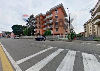 Edificio all\'aperto - Three-room apartment VIA FERRINI
 
50, Busto Arsizio - photo 36