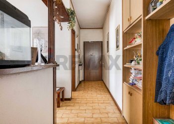 Hall / corridoio - Trilocale via marche
 
11, Cassano Magnago - foto 10