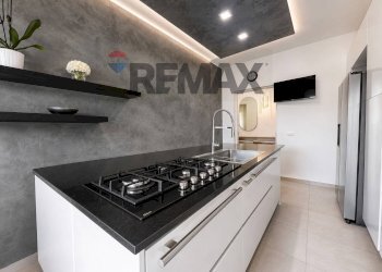 Cucina - Semi-detached house Via Amerigo Vespucci
 
30, Albignasego - photo 7