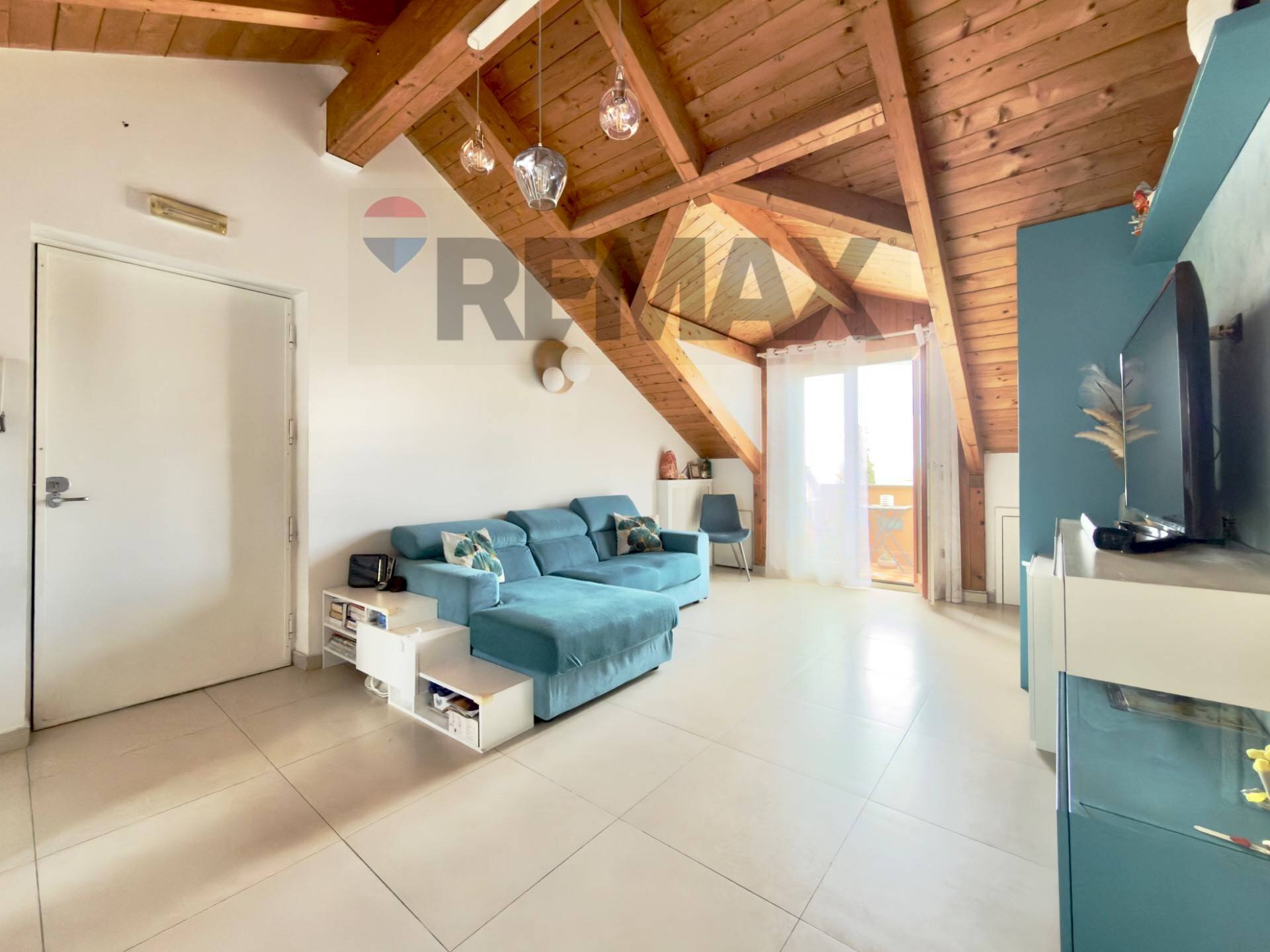 Soggiorno - Trilocale Via Ritiro del Carmine
 
68, Mugnano di Napoli - foto 2