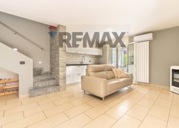 Soggiorno - Villa via Dante
 
53, Cambiago - foto 10