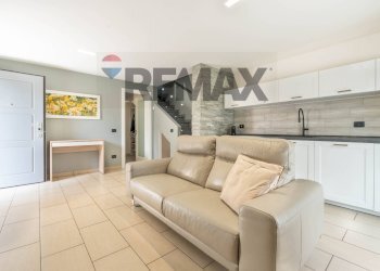 Soggiorno - Villa via Dante
 
53, Cambiago - foto 14