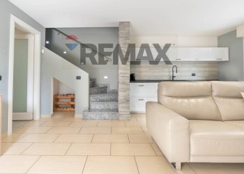 Soggiorno - Villa via Dante
 
53, Cambiago - foto 15