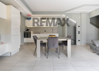 Sala da pranzo - Villa via Dante
 
53, Cambiago - foto 27
