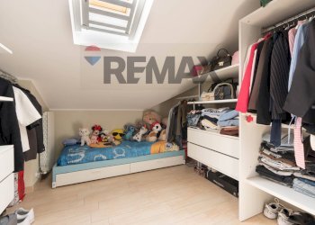 Cabina armadio - Villa via Dante
 
53, Cambiago - foto 55