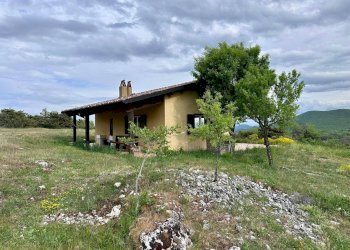 Foto 1 - Casa semi indipendente Via Villa Nuova
 
snc, Carapelle Calvisio - foto 1