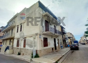 Edificio all\'aperto - Independent house via Vincenzo Bellini
 
196, Terrasini - photo 2