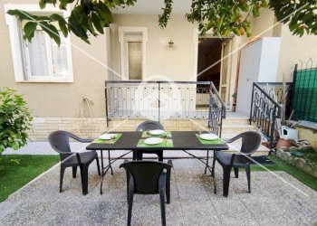Foto 16 - Bilocale Via Tevere
 
11, Borghetto Santo Spirito - foto 16