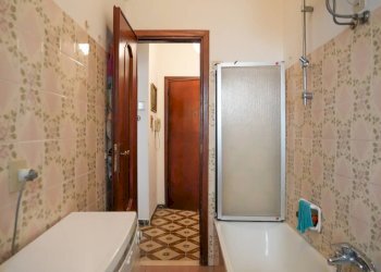 Foto 17 - Bilocale Via Tevere
 
11, Borghetto Santo Spirito - foto 17