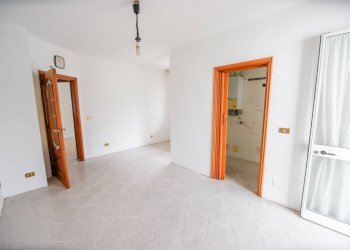 Foto 6 - Semi-detached house Via Leopardi
 
22, Leini - photo 6