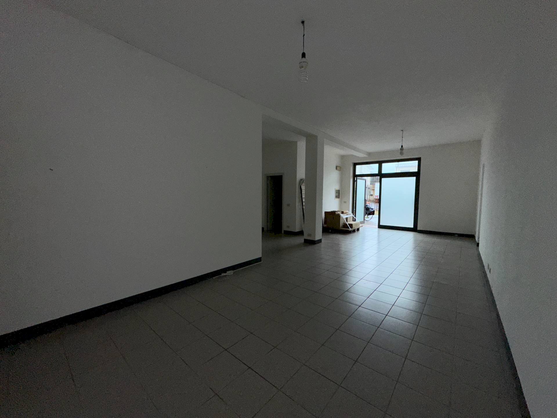 Foto 2 - Warehouse segrominio in monte, Capannori - photo 2