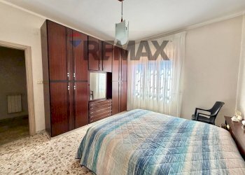 Camera / camera da letto - Three-room apartment VIALE DELLA REPUBBLICA
 
76, Calvizzano - photo 42