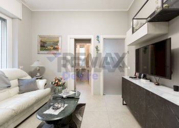 Soggiorno - Trilocale via privata golfo degli aranci
 
21, Milano - foto 12