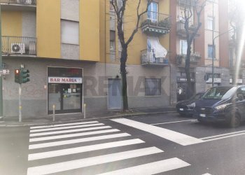 Edificio all\'aperto - Negozio Sesto San Giovanni - foto 3